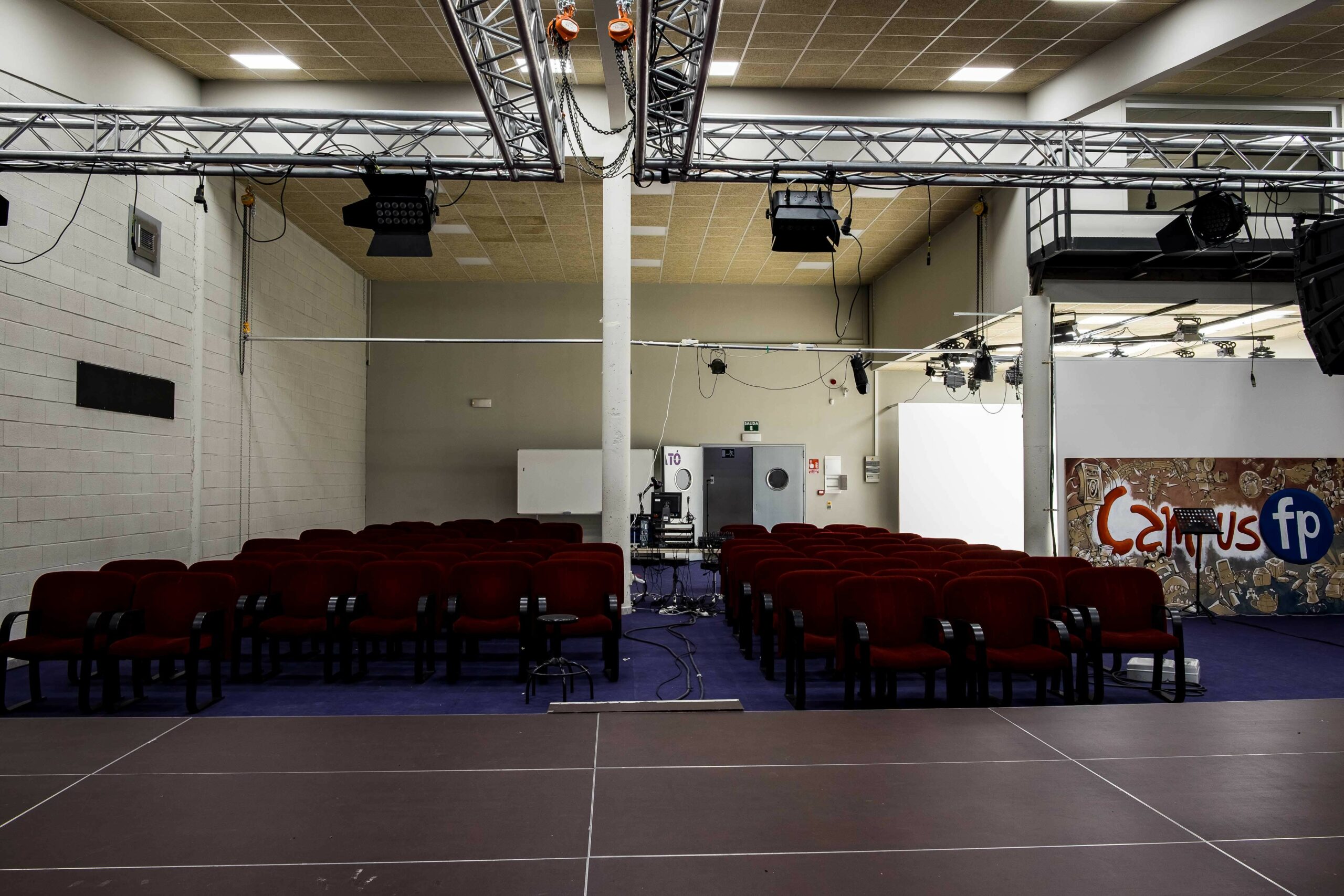 Alquiler de aulas Humanes de Madrid