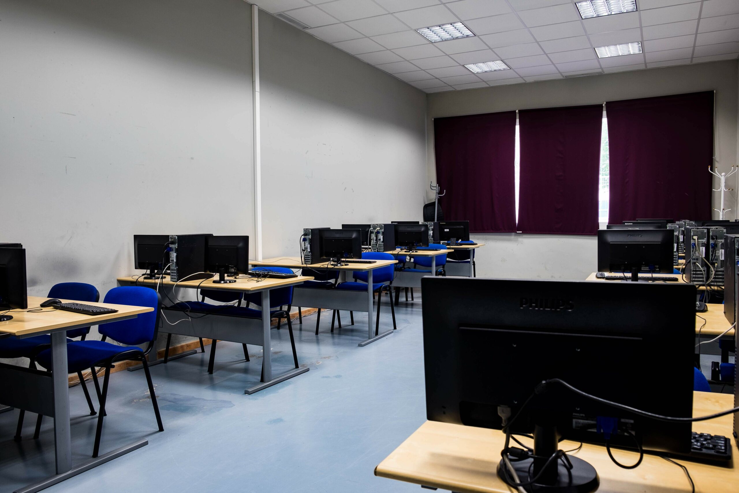 Alquiler de aulas Humanes de Madrid