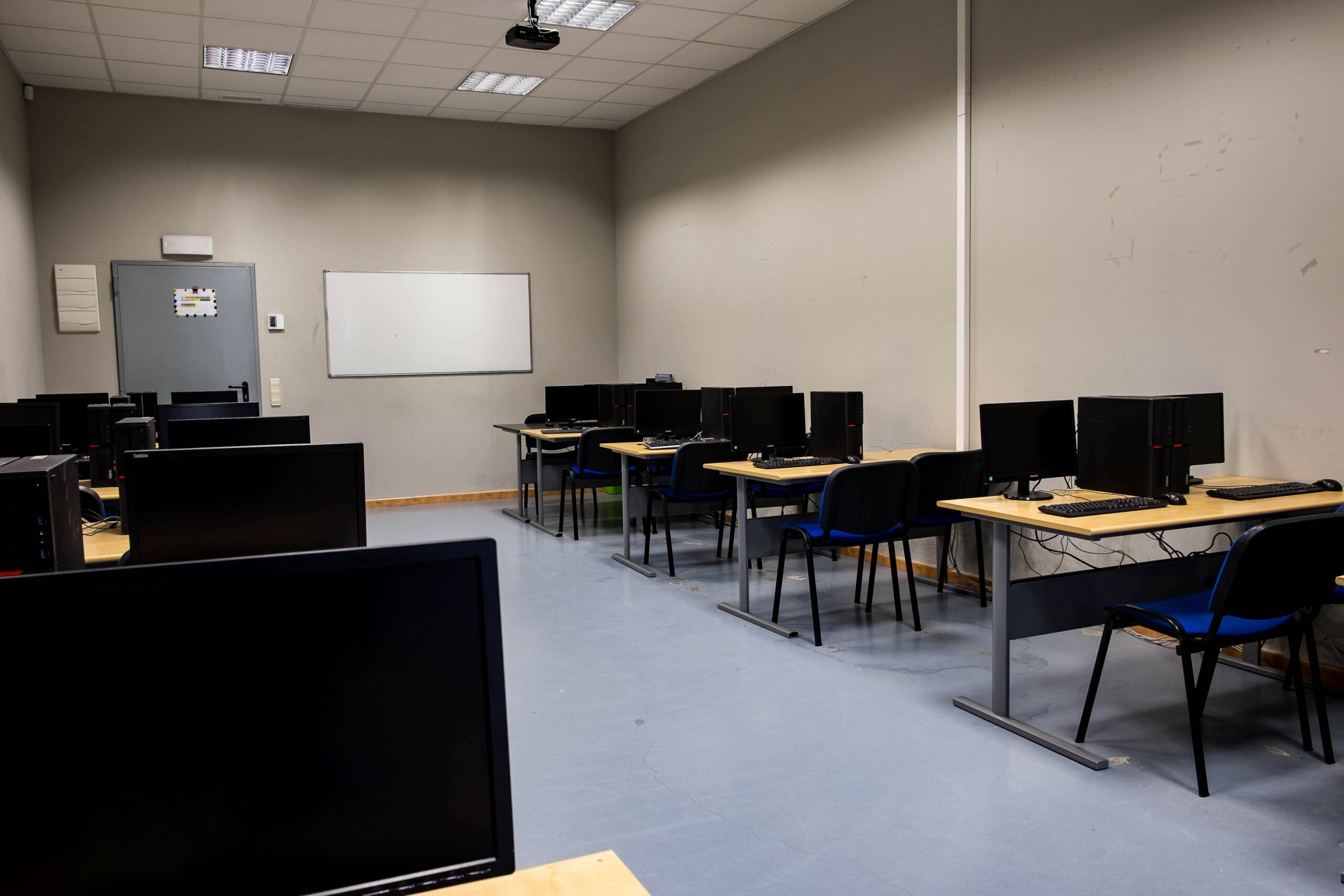 Alquiler de aulas Humanes de Madrid