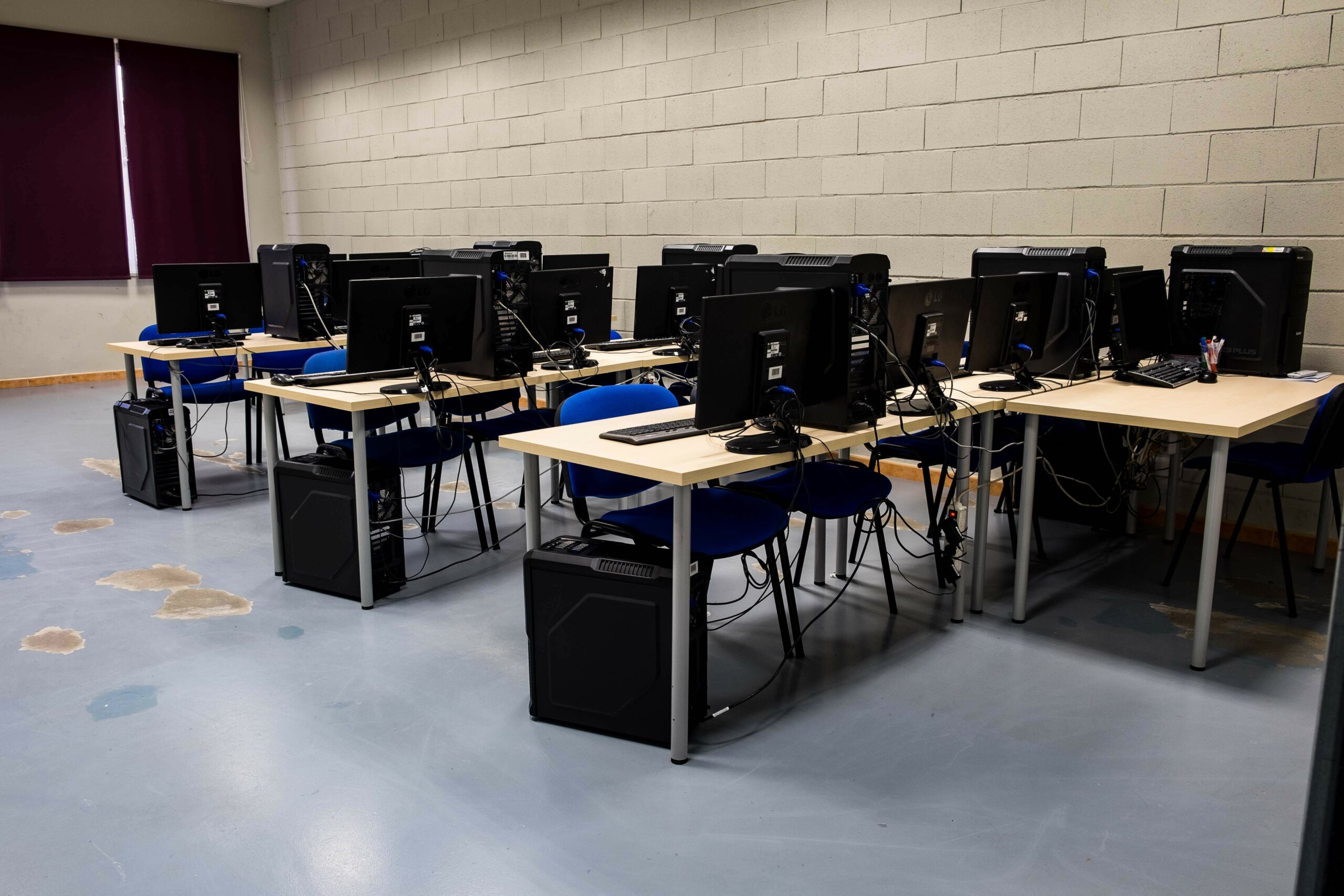 Alquiler de aulas Humanes de Madrid