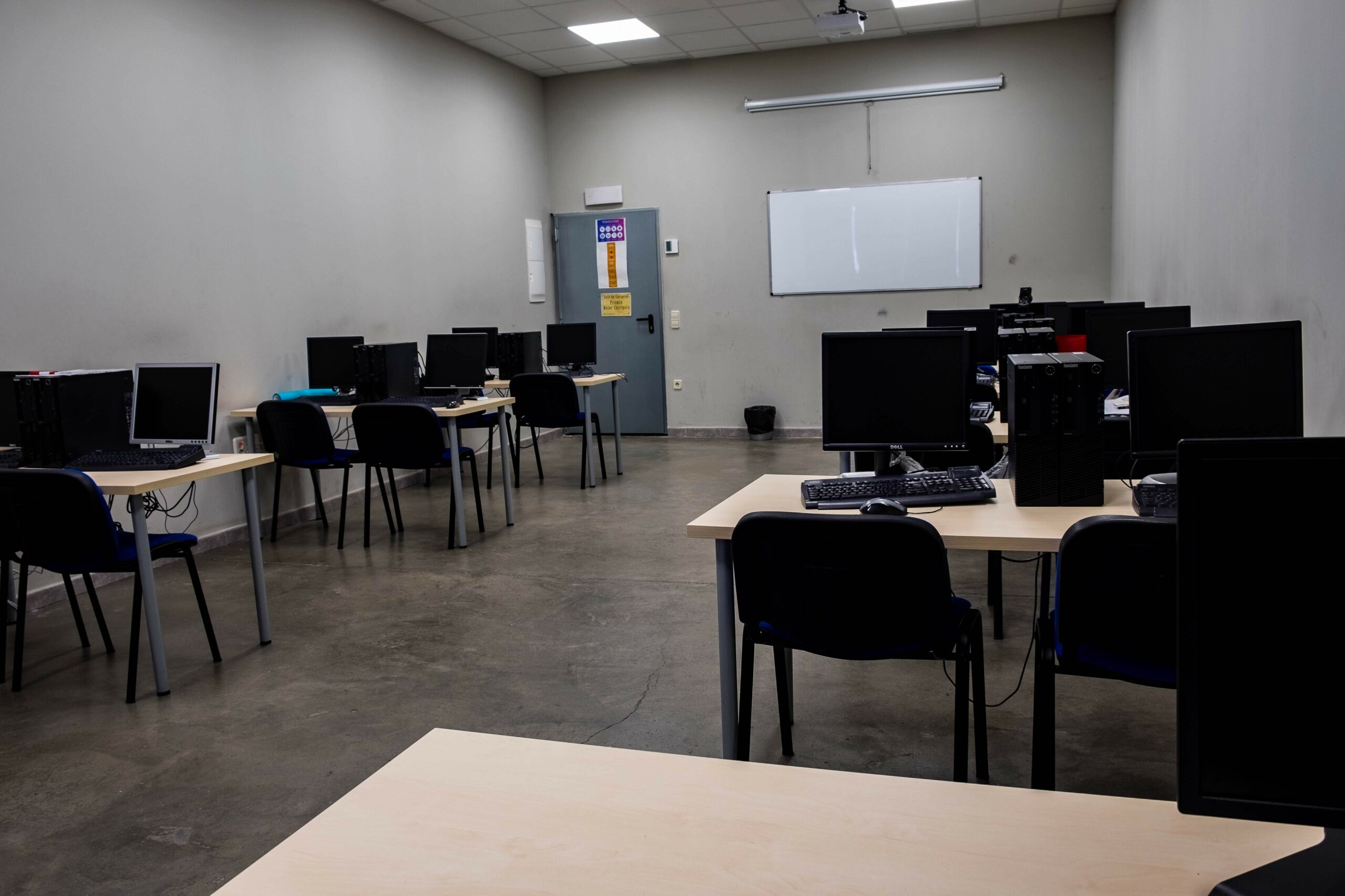Alquiler de aulas Humanes de Madrid