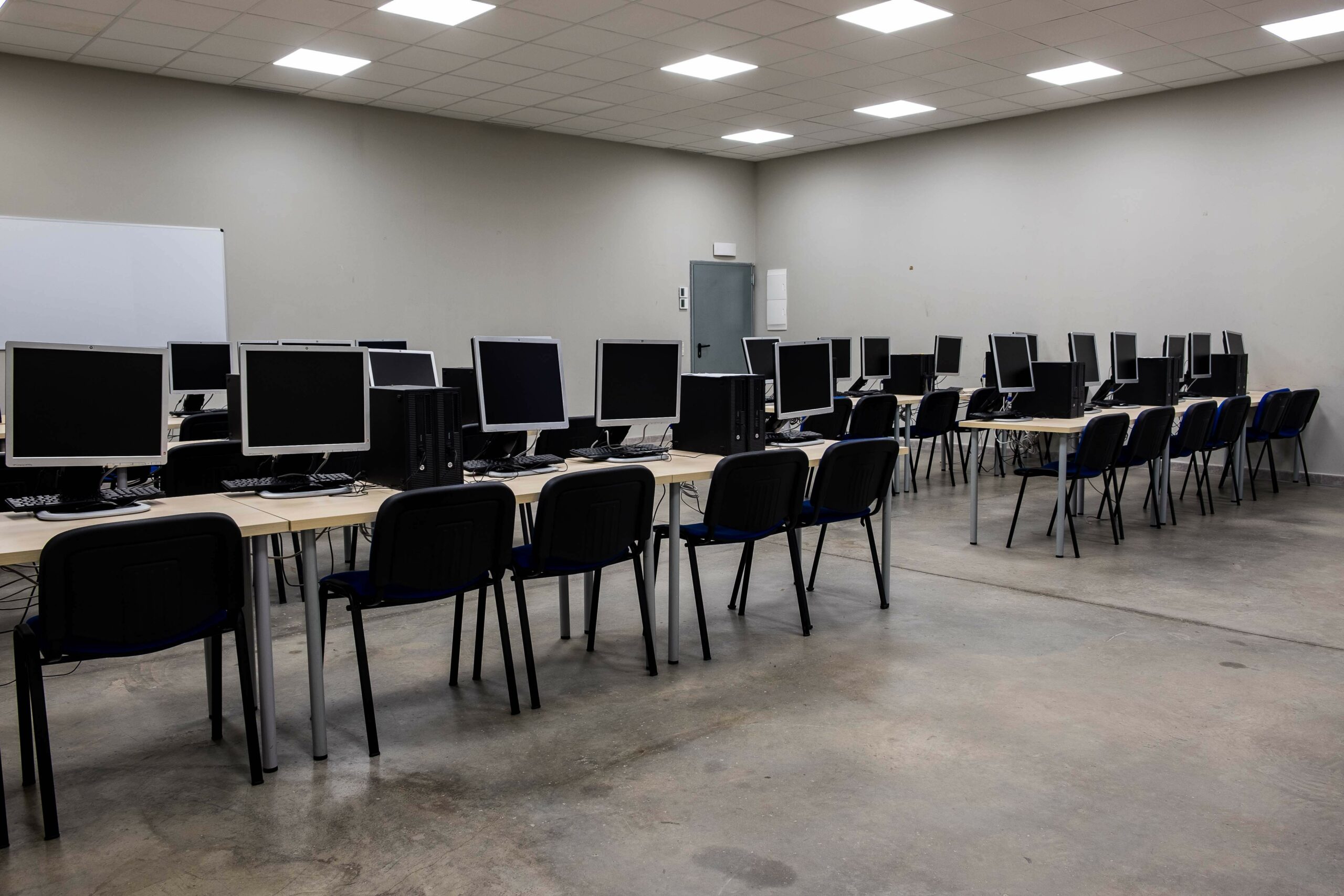 Alquiler de aulas Humanes de Madrid