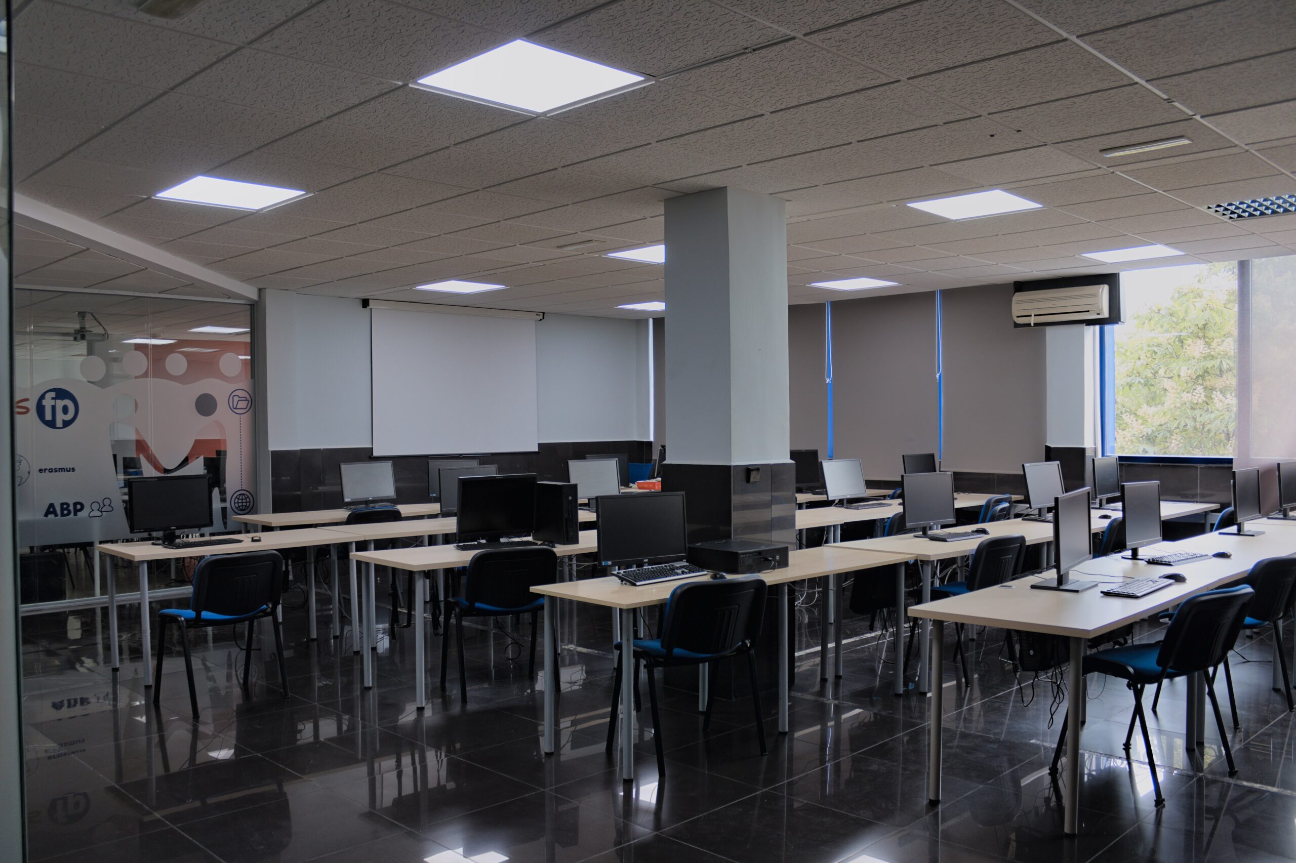 Alquiler de aulas Getafe