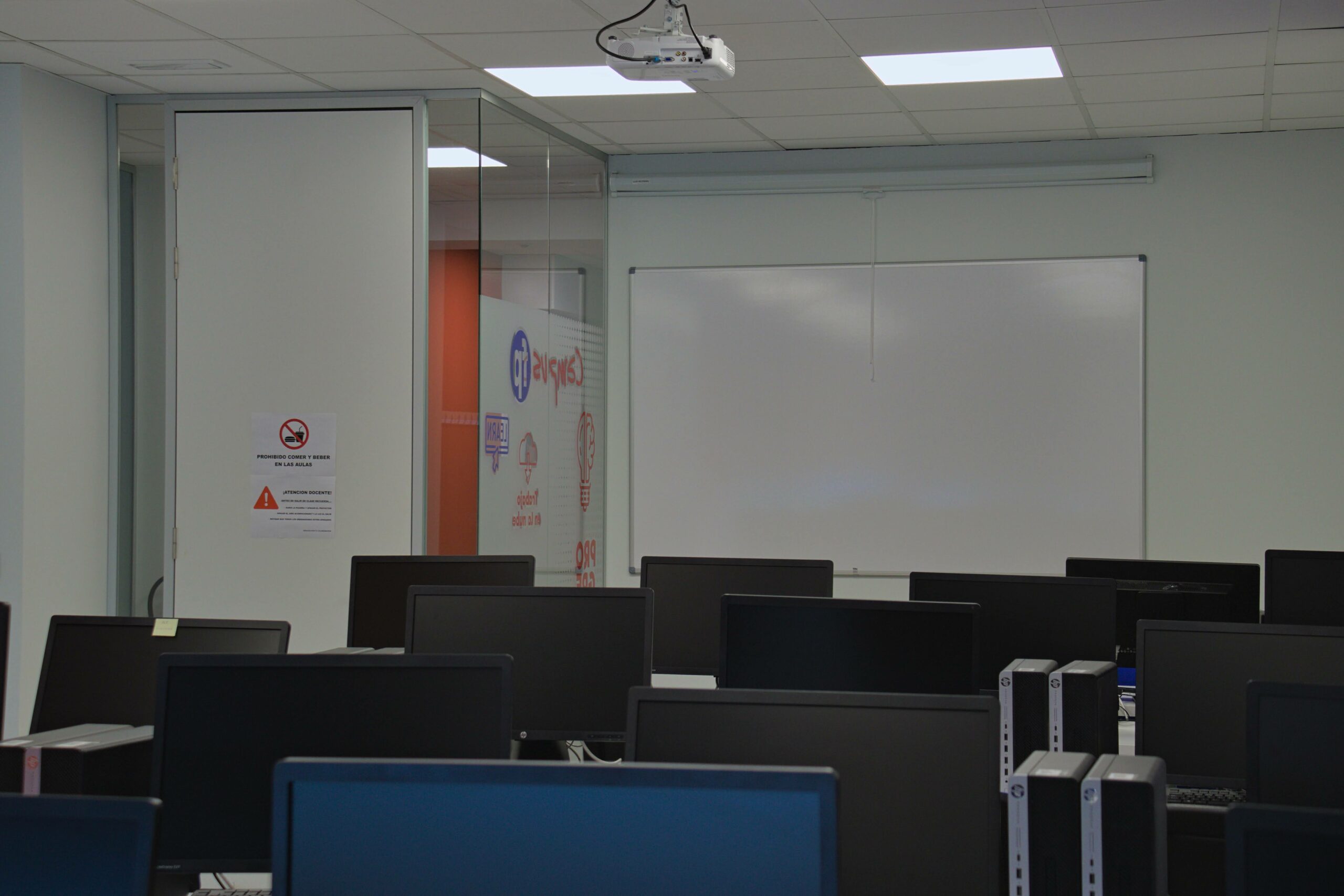 Alquiler de aulas Móstoles